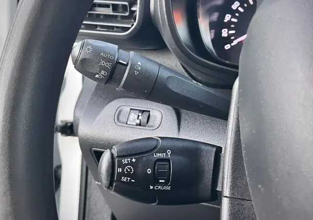 CITROËN BERLINGO LONG / 3 OSOBY / SALON POLSKA / BEZWYPADKOWY / DOSTĘPNE 15 SZTUK 