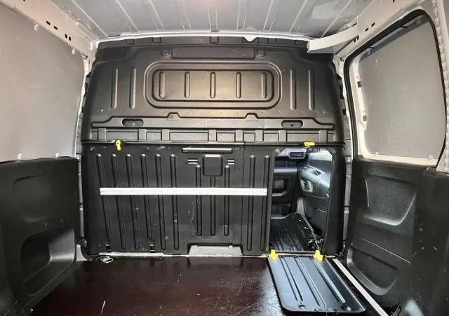 CITROËN BERLINGO LONG / 3 OSOBY / SALON POLSKA / BEZWYPADKOWY / DOSTĘPNE 15 SZTUK 
