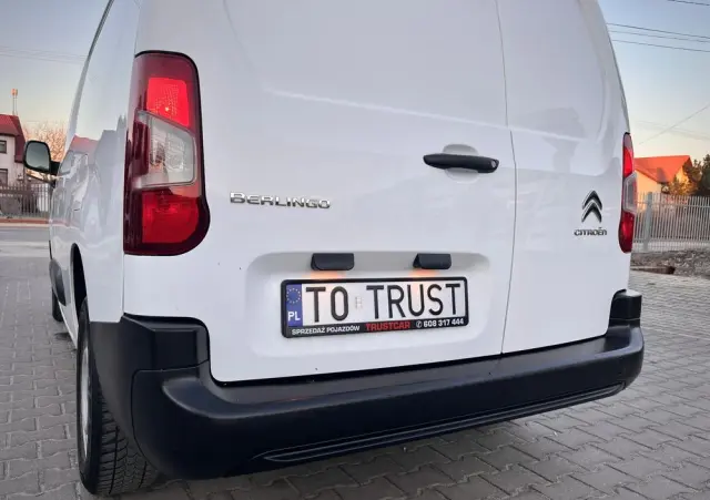 CITROËN BERLINGO LONG / 3 OSOBY / SALON POLSKA / BEZWYPADKOWY / DOSTĘPNE 15 SZTUK 