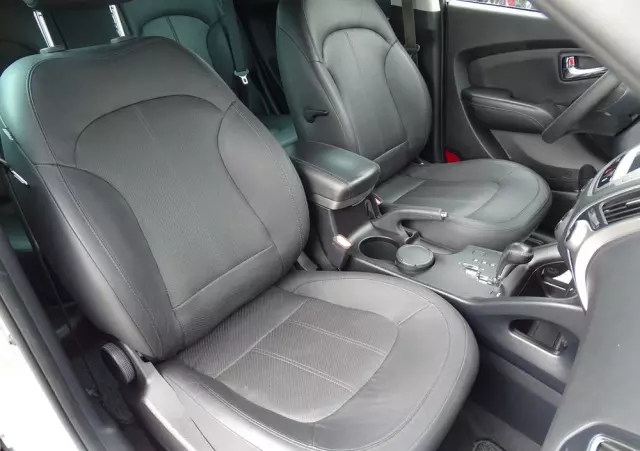 HYUNDAI Ix35 2.0 GDI Premium 4WD