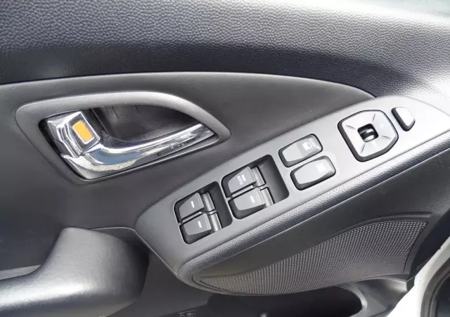 HYUNDAI Ix35 2.0 GDI Premium 4WD