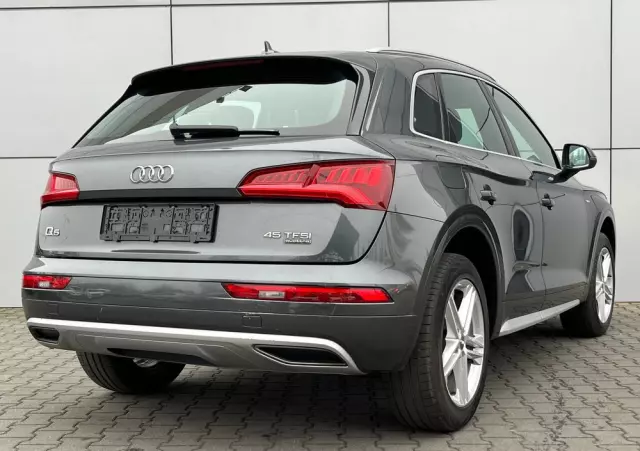AUDI Q5 45 TFSI mHEV Quattro Sport S tronic