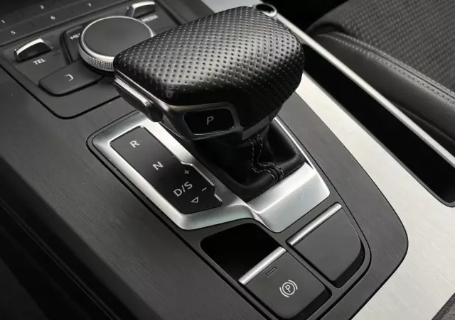 AUDI Q5 45 TFSI mHEV Quattro Sport S tronic