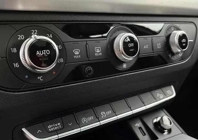 AUDI Q5 45 TFSI mHEV Quattro Sport S tronic