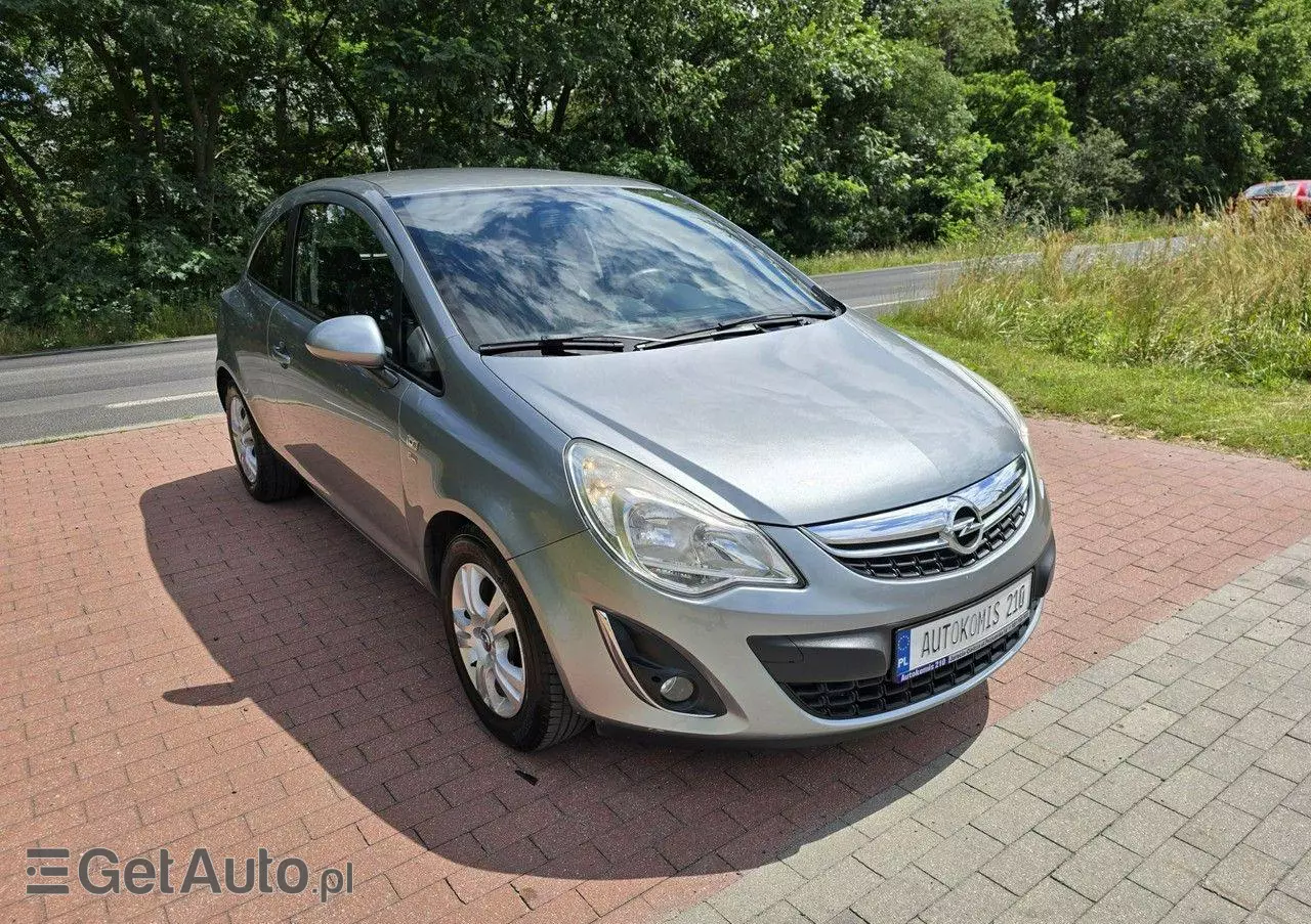 OPEL Corsa 