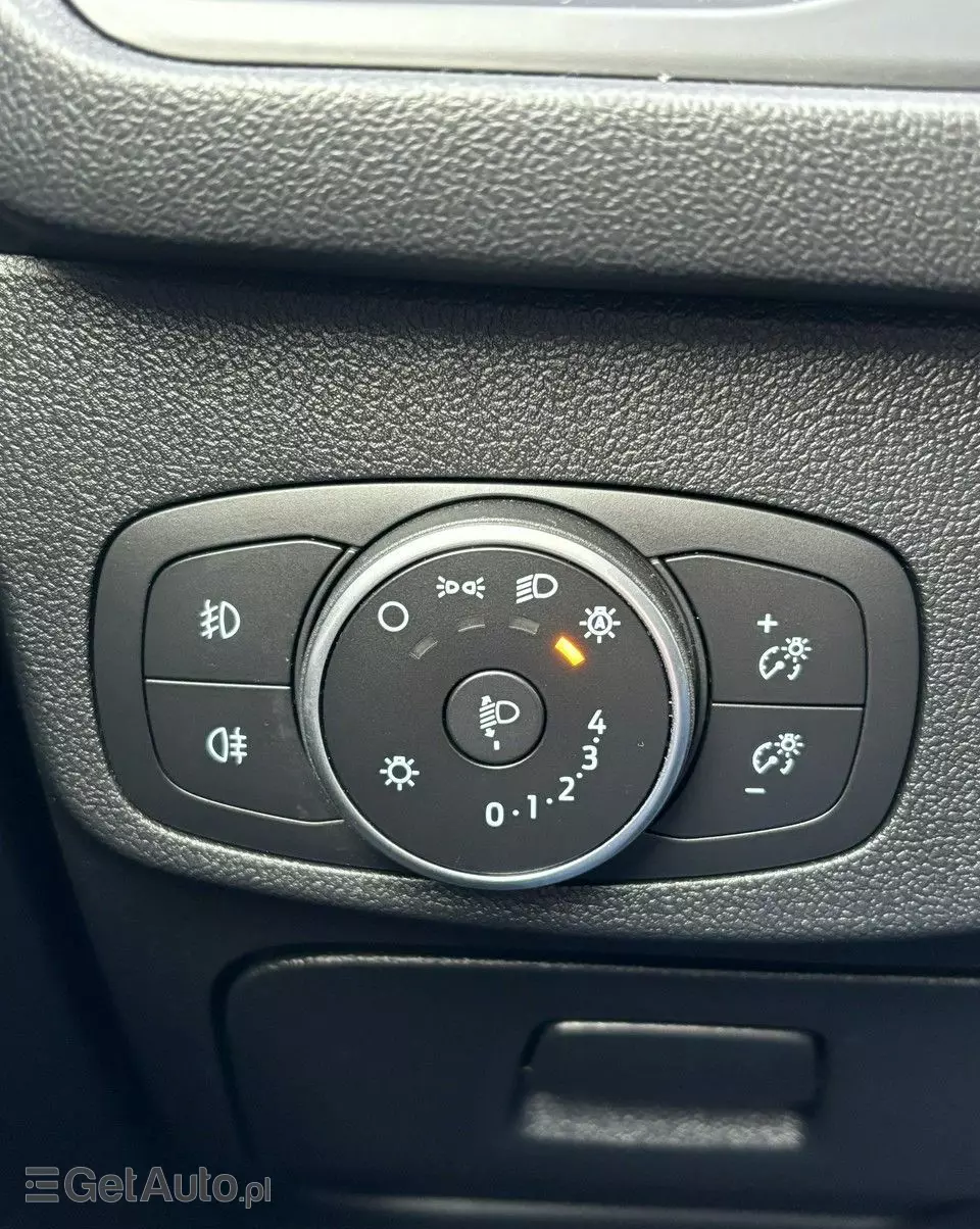 FORD Focus 1.0 EcoBoost Trend Edition Business