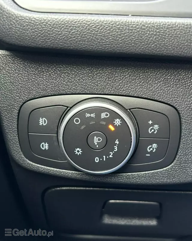 FORD Focus 1.0 EcoBoost Trend Edition Business