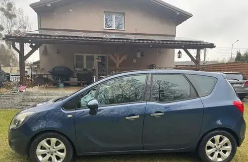 OPEL Meriva 