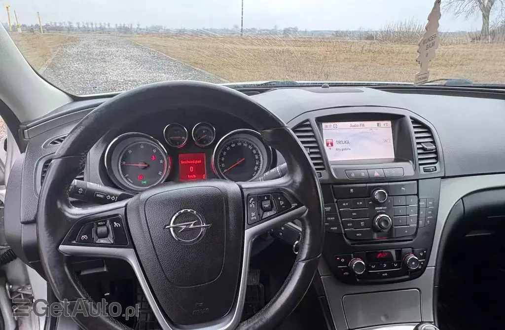 OPEL Insignia 