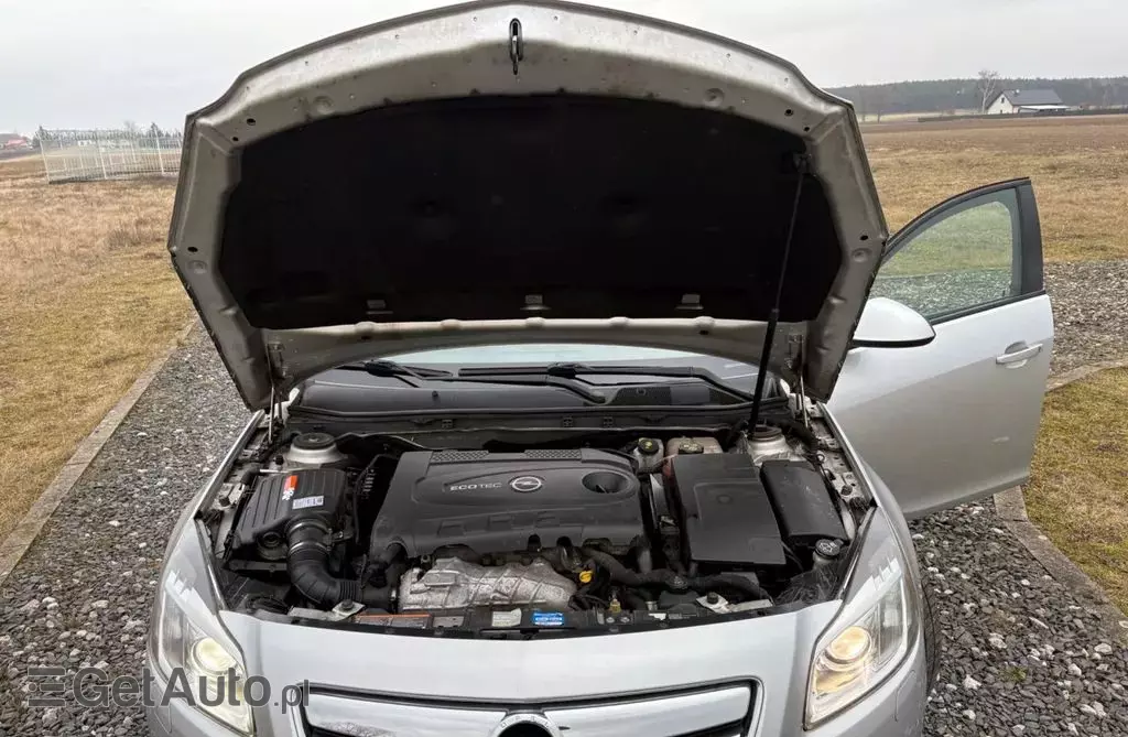 OPEL Insignia 