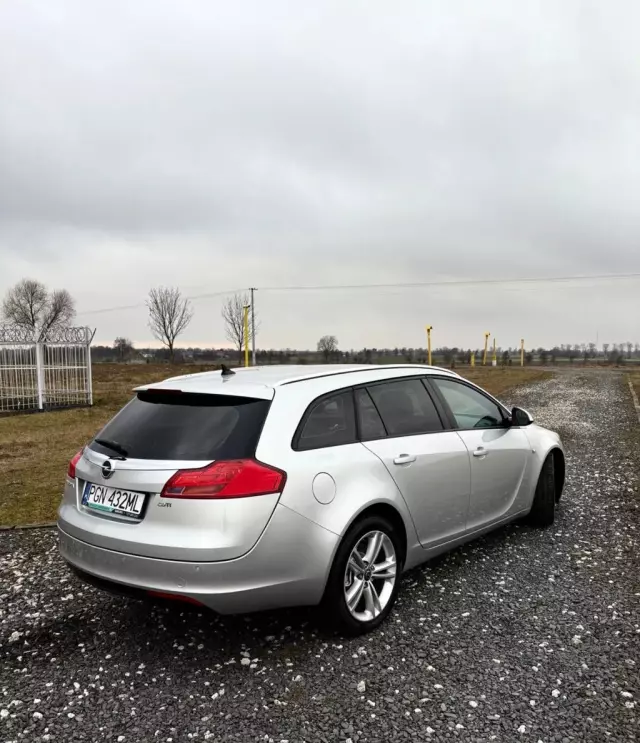 OPEL Insignia 