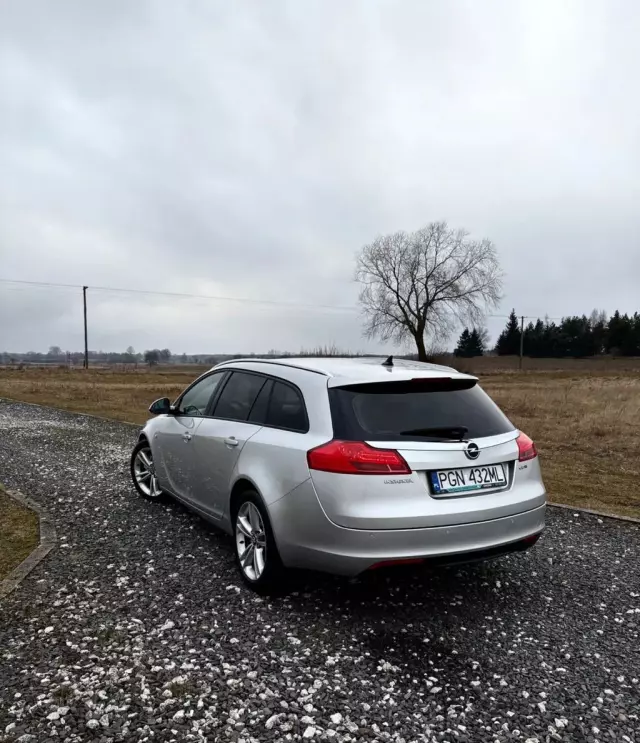 OPEL Insignia 
