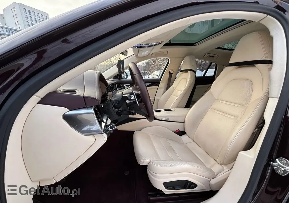 PORSCHE Panamera 4 E-Hybrid Executive