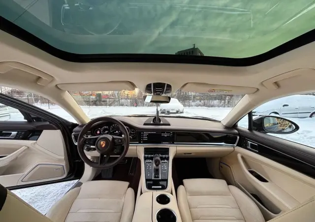 PORSCHE Panamera 4 E-Hybrid Executive