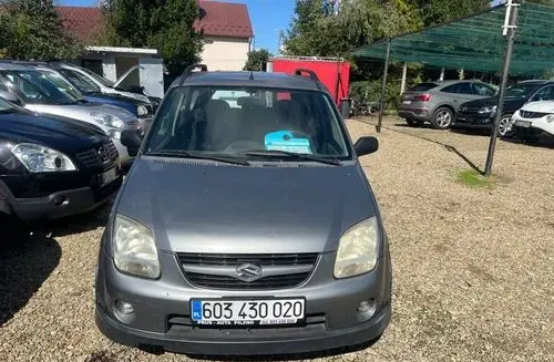 SUZUKI Ignis 