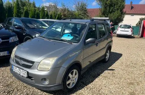 SUZUKI Ignis 