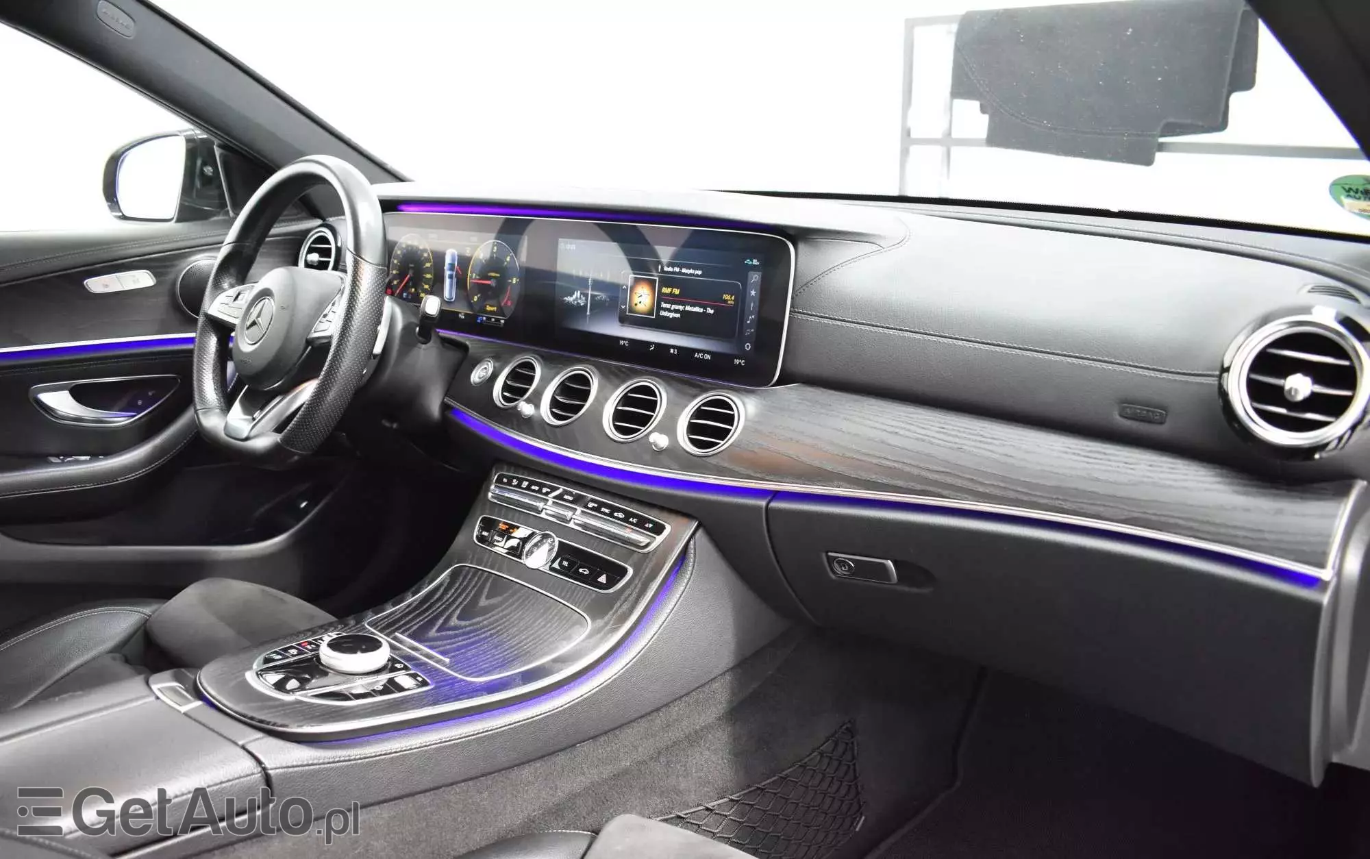 MERCEDES-BENZ Klasa E 220 d AMG