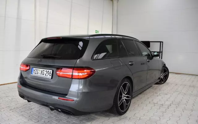 MERCEDES-BENZ Klasa E 220 d AMG