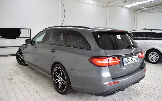 MERCEDES-BENZ Klasa E 220 d AMG