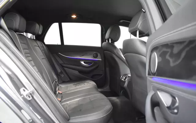 MERCEDES-BENZ Klasa E 220 d AMG