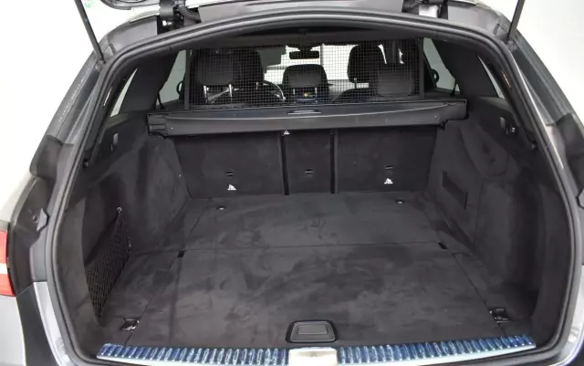 MERCEDES-BENZ Klasa E 220 d AMG