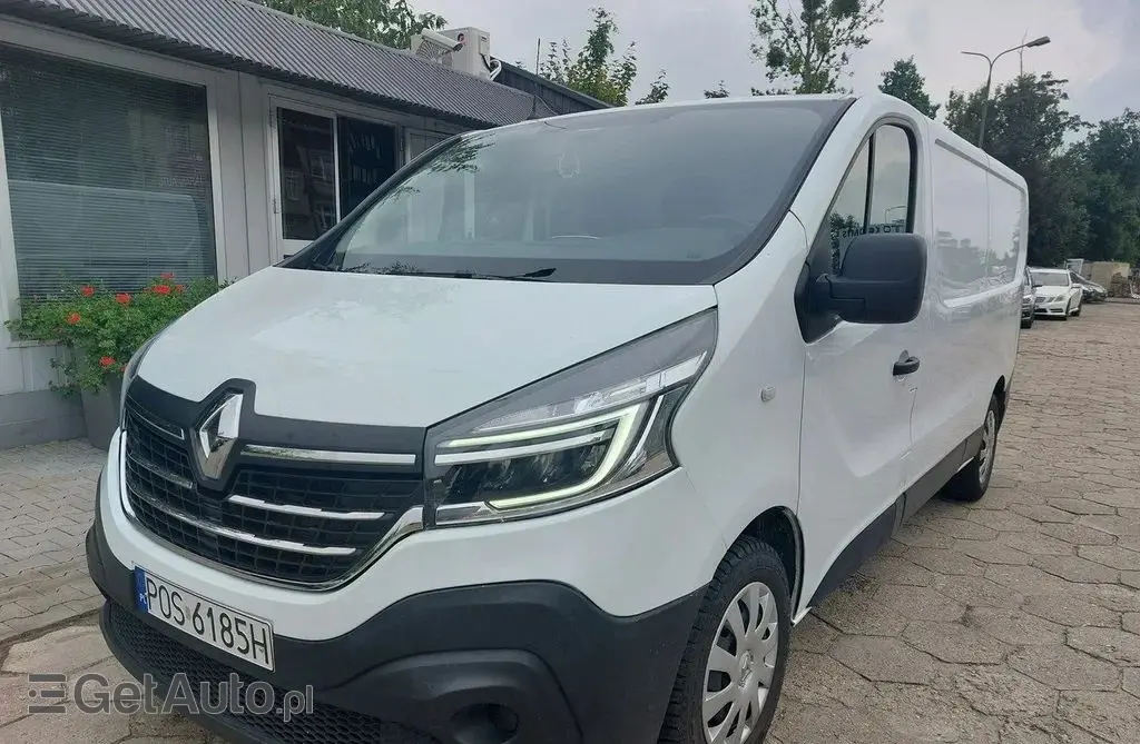 RENAULT Trafic 