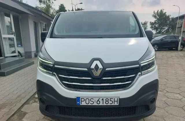 RENAULT Trafic 