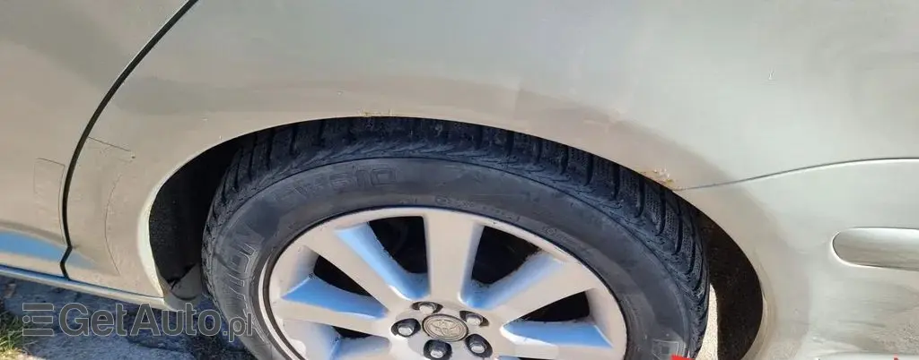 TOYOTA Avensis 