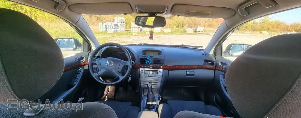 TOYOTA Avensis 