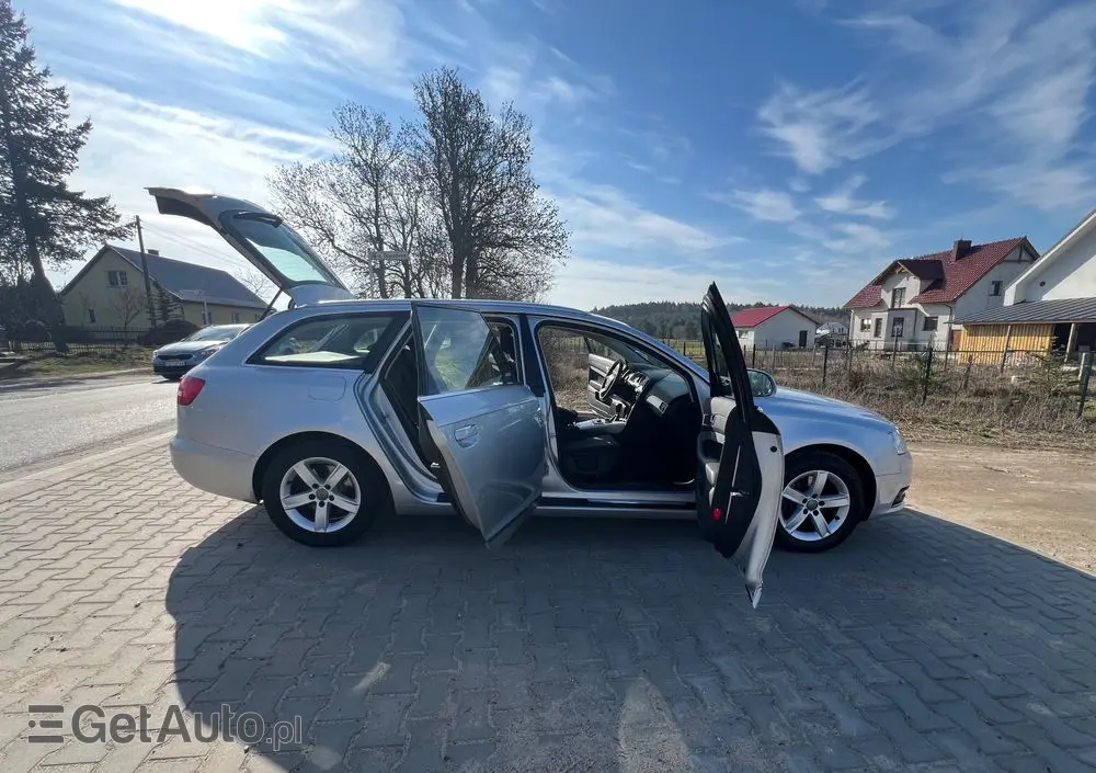 AUDI A6 Avant 