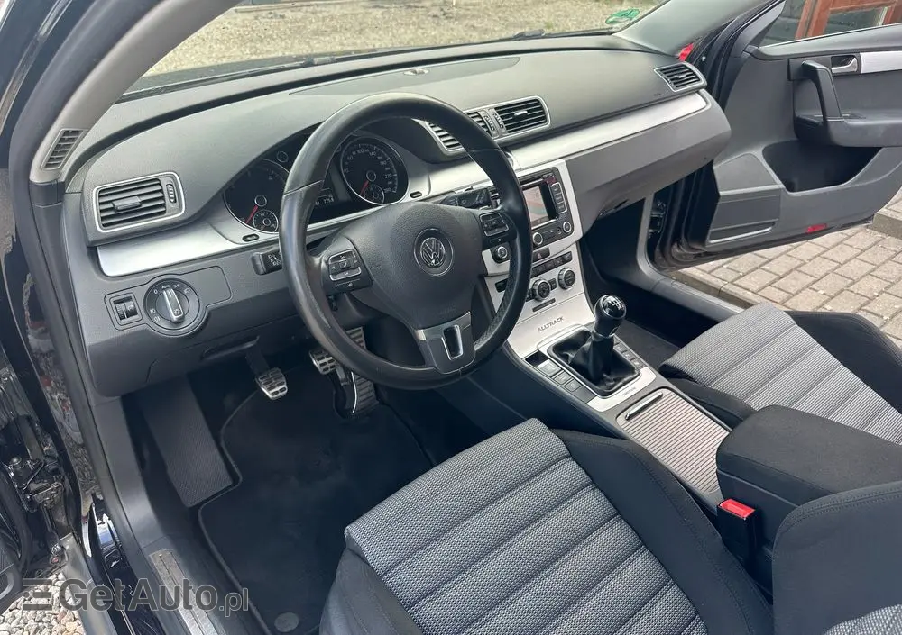 VOLKSWAGEN Passat Variant 2.0 TDI 4Mot Highline