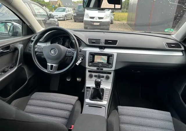 VOLKSWAGEN Passat Variant 2.0 TDI 4Mot Highline