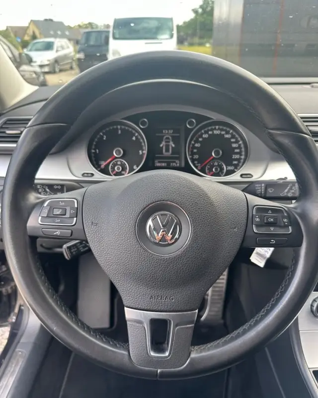 VOLKSWAGEN Passat Variant 2.0 TDI 4Mot Highline