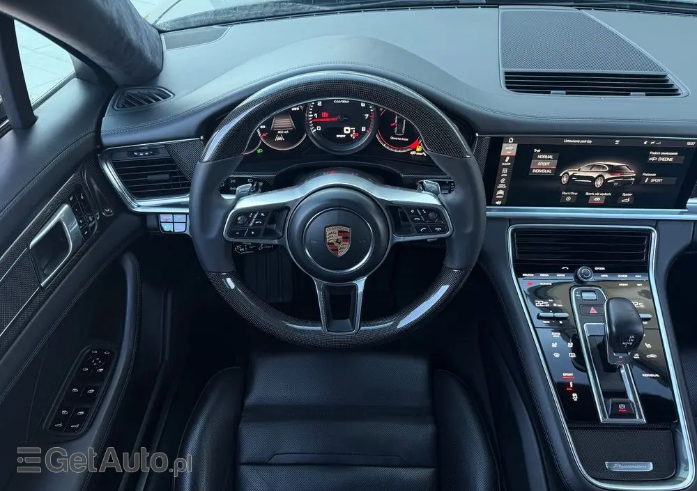 PORSCHE Panamera Turbo