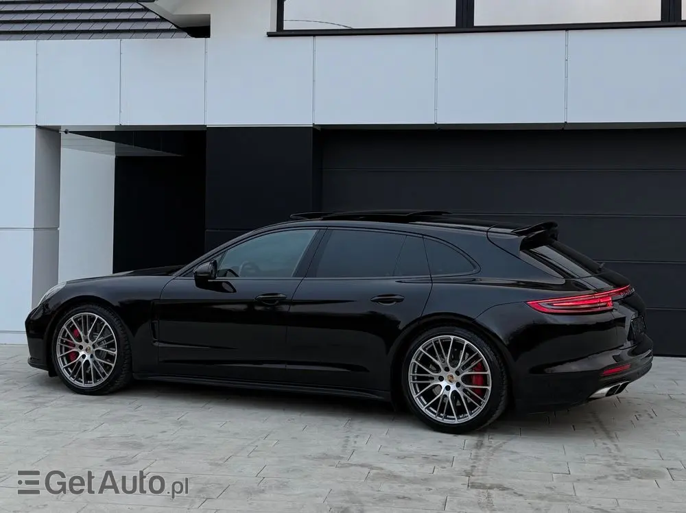 PORSCHE Panamera Turbo