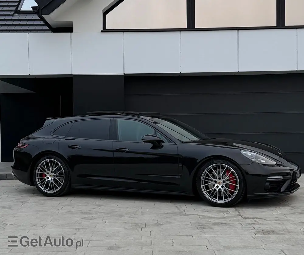 PORSCHE Panamera Turbo