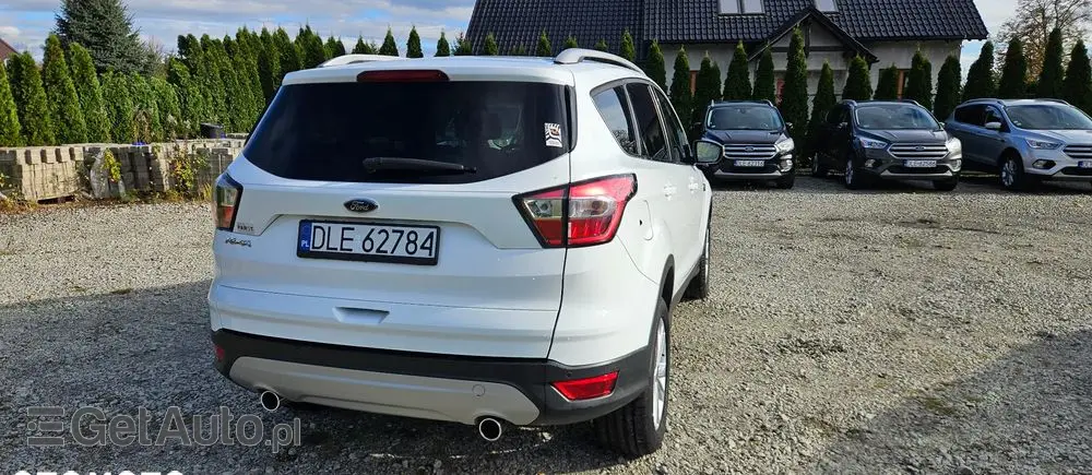 FORD Kuga 2.0 TDCi 2x4 Titanium