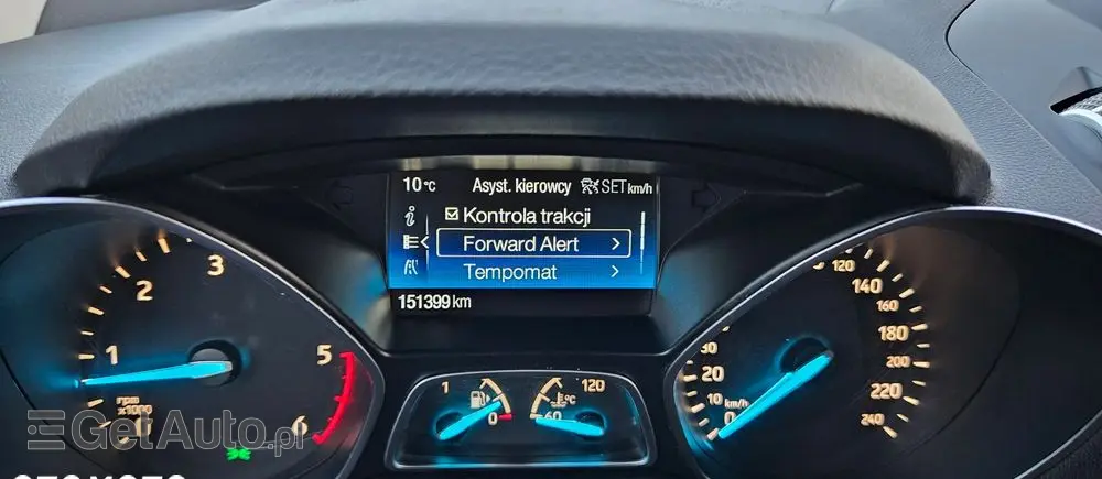 FORD Kuga 2.0 TDCi 2x4 Titanium