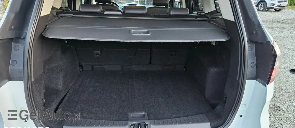 FORD Kuga 2.0 TDCi 2x4 Titanium