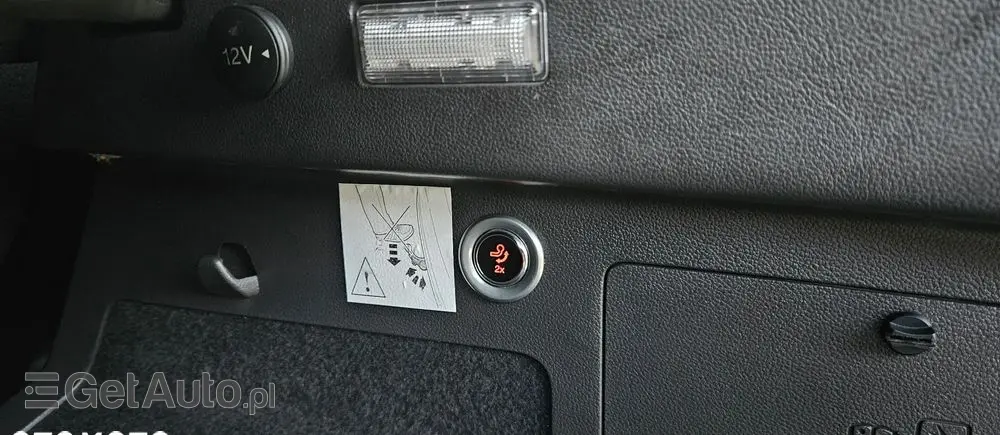 FORD Kuga 2.0 TDCi 2x4 Titanium