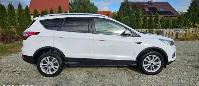 FORD Kuga 2.0 TDCi 2x4 Titanium