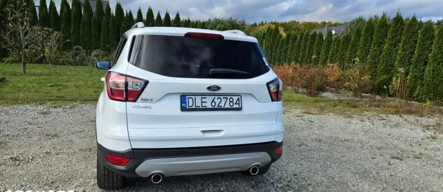 FORD Kuga 2.0 TDCi 2x4 Titanium