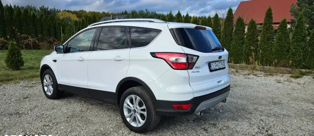 FORD Kuga 2.0 TDCi 2x4 Titanium