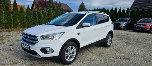 FORD Kuga 2.0 TDCi 2x4 Titanium
