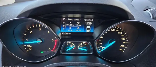 FORD Kuga 2.0 TDCi 2x4 Titanium