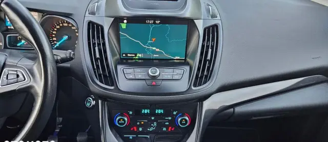 FORD Kuga 2.0 TDCi 2x4 Titanium