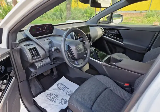 TOYOTA BZ4X 71.4kWh Comfort