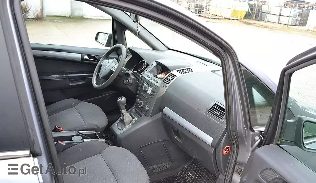 OPEL Zafira 