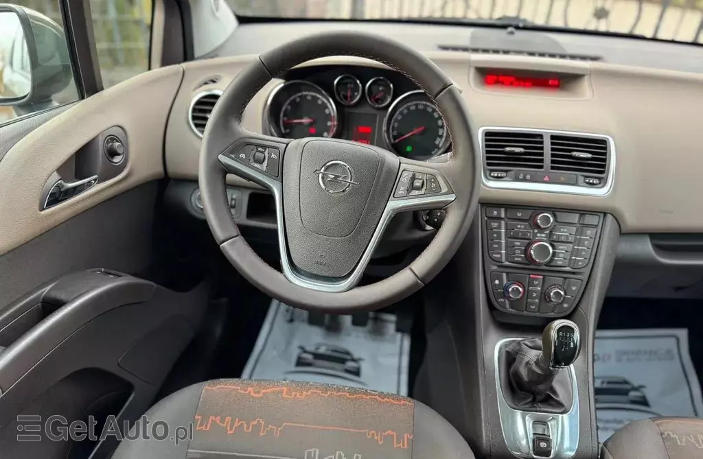 OPEL Meriva 