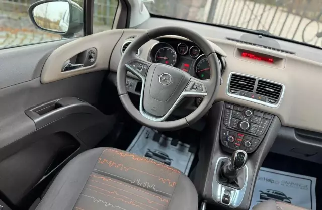 OPEL Meriva 